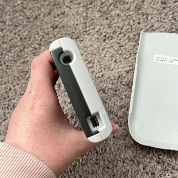 Texas Instruments TI-84 Plus Silver Edition with Pink Cover - Picture 3 of 6